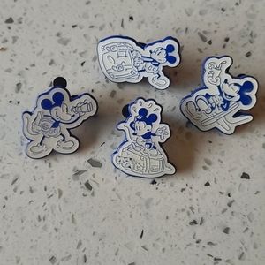 4 PC Official Disney Mickey Mouse Vacation Club Luggage Trip Travel Pins